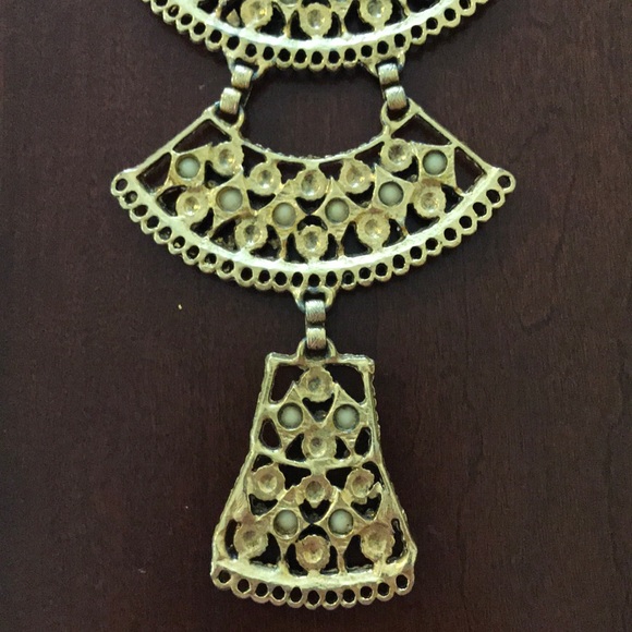 Vintage Goldette-style 1960s necklace white stones - Picture 10 of 16